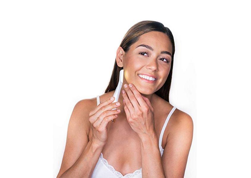 Flawless Dermaplane Glo-جهاز تقشير وإزالة شعر الوجه Flawless Dermaplane Glo-جهاز تقشير وإزالة شعر الوجه Electrical Hair Removals Flawless Dermaplane Glo-جهاز تقشير وإزالة شعر الوجه Flawless Dermaplane Glo-جهاز تقشير وإزالة شعر الوجه Electrical Hair Removals